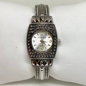 Peck & peck women’s watch silver tone cuff bangle bracelet quartz running